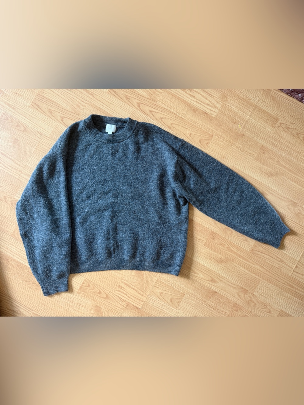 H&M Crewneck Sweater in Charcoal